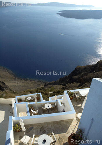 Irinis Villas Resort 3